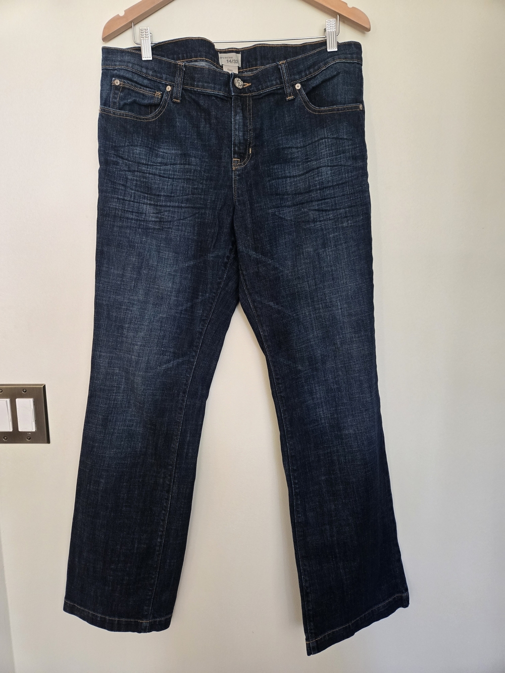 GAP Women's Straight Jeans in Dark Blue Denim